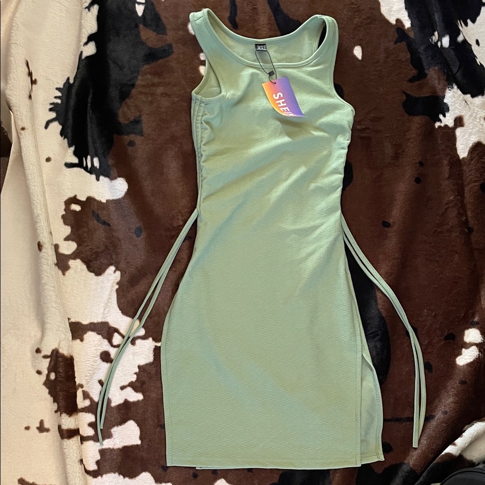 “SHEIN” Mint Green Sleeveless Mini Dress!